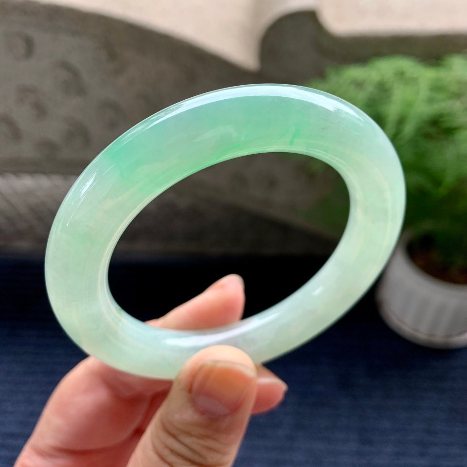 糯冰种晴水圆条手镯（55mm）（yc081931）