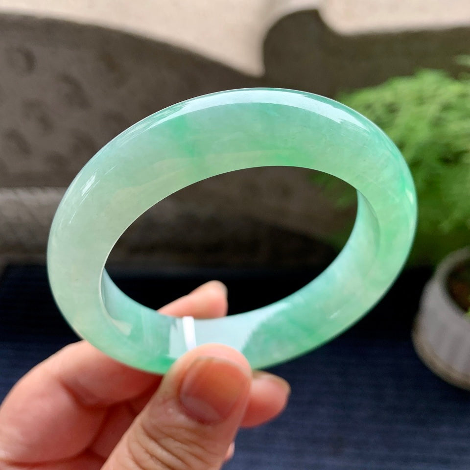 糯冰种翠绿平安镯（53.7mm）（yc093397）
