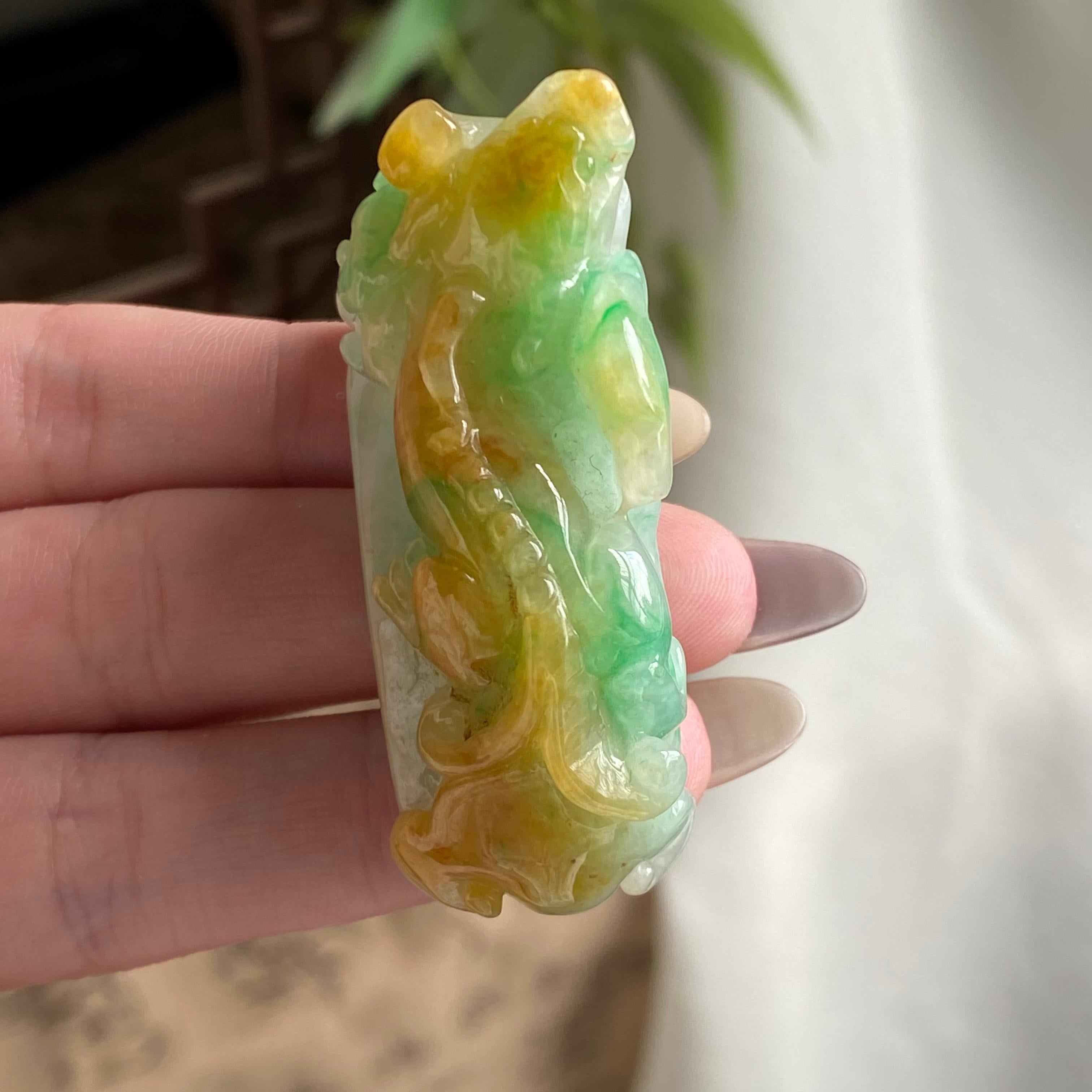 细糯种黄加绿蛟龙手牌（yc194489）