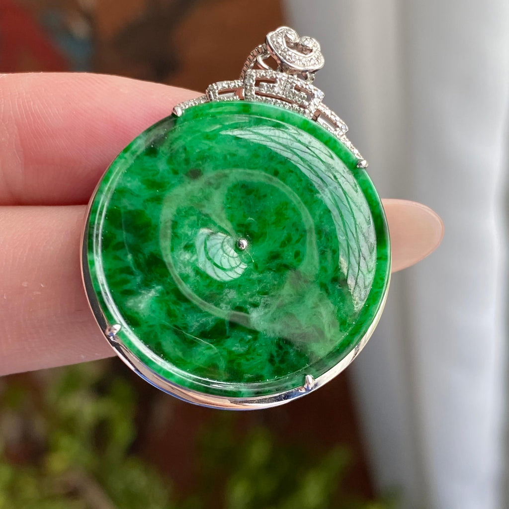 18k金钻镶细糯种阳绿圆牌吊坠（yc235108）