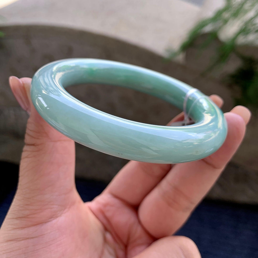 细糯种飘翠绿圆条手镯 57圈口 天然缅甸A货翡翠（yc502581）
