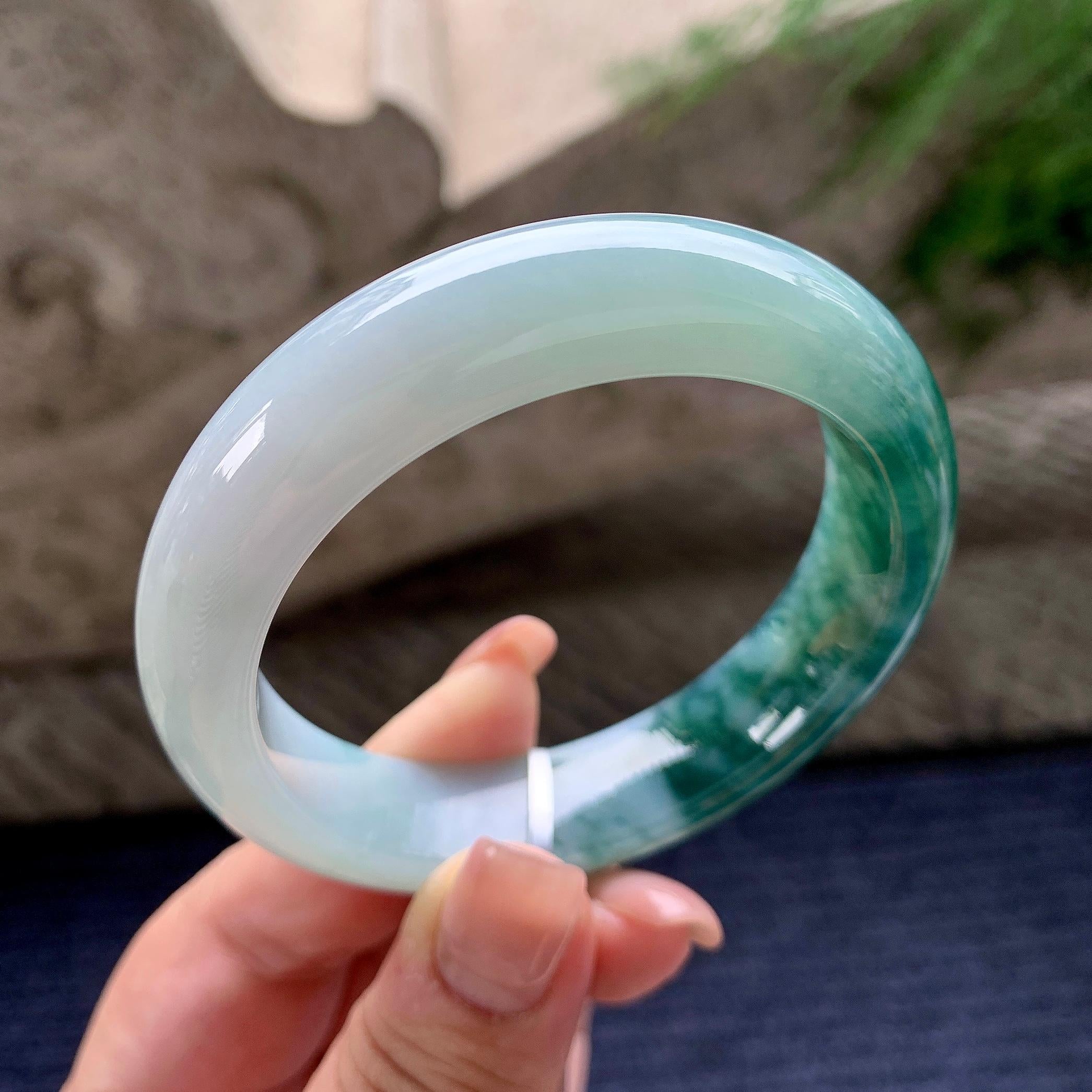 细糯种飘蓝花正圈平安镯 55.2圈口 天然缅甸A货翡翠（yc536202）