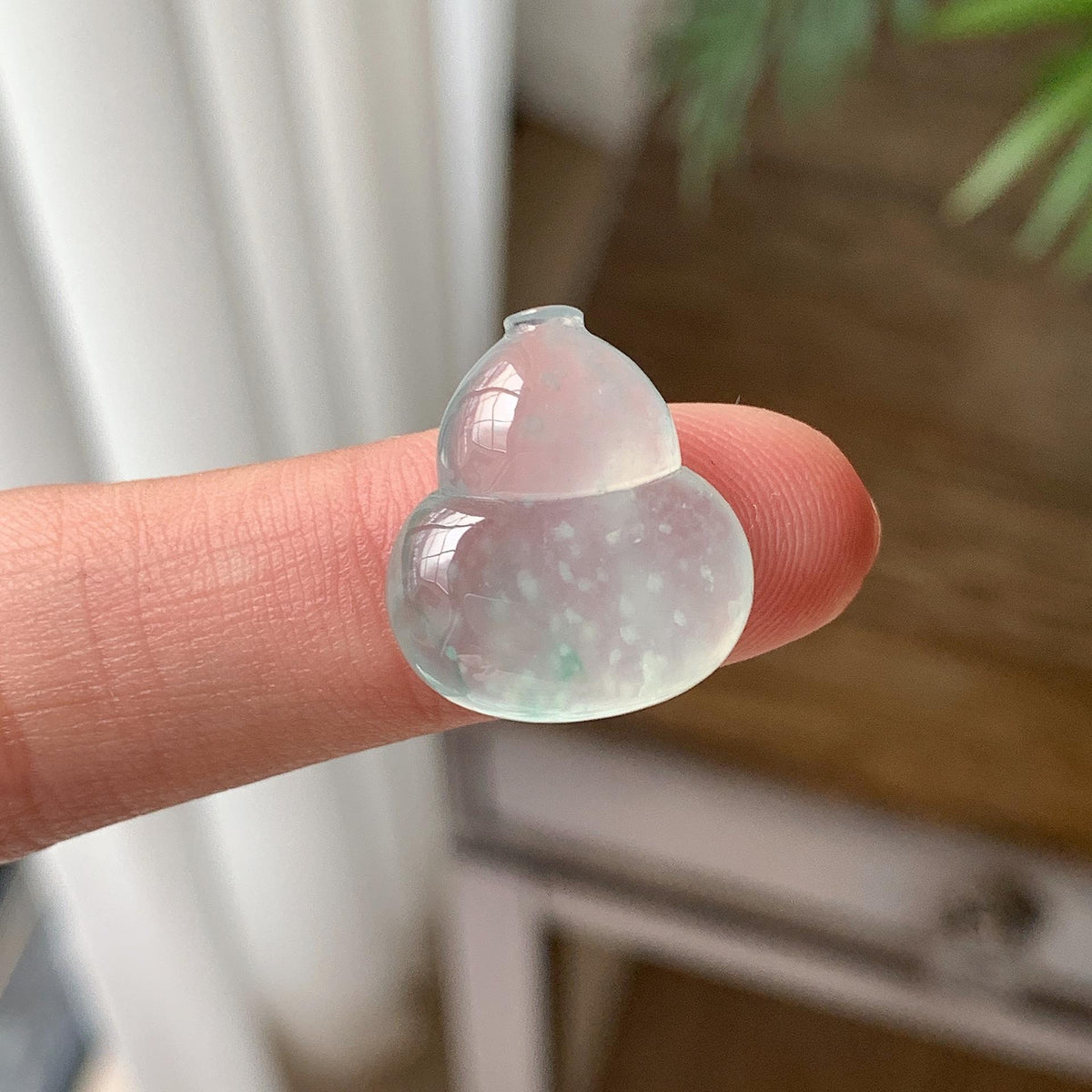 冰种 飘绿雪花棉葫芦吊坠 天然缅甸A货翡翠（yc703363）
