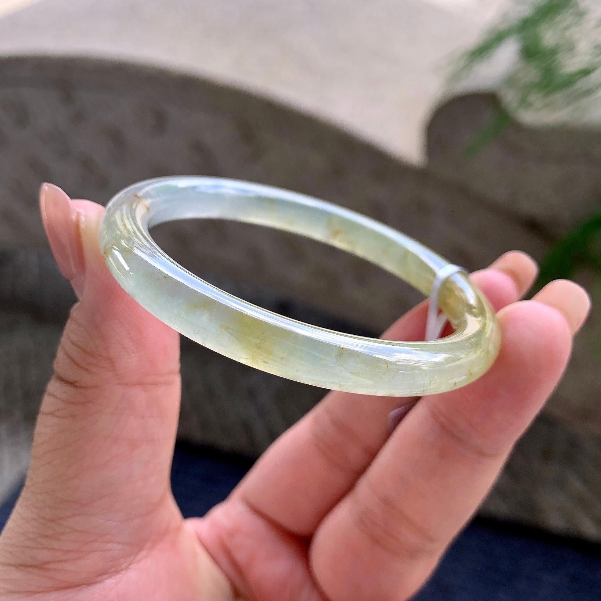 小圈口 糯冰种黄翡圆条手镯 51.5圈口 天然缅甸A货翡翠（yc532848）