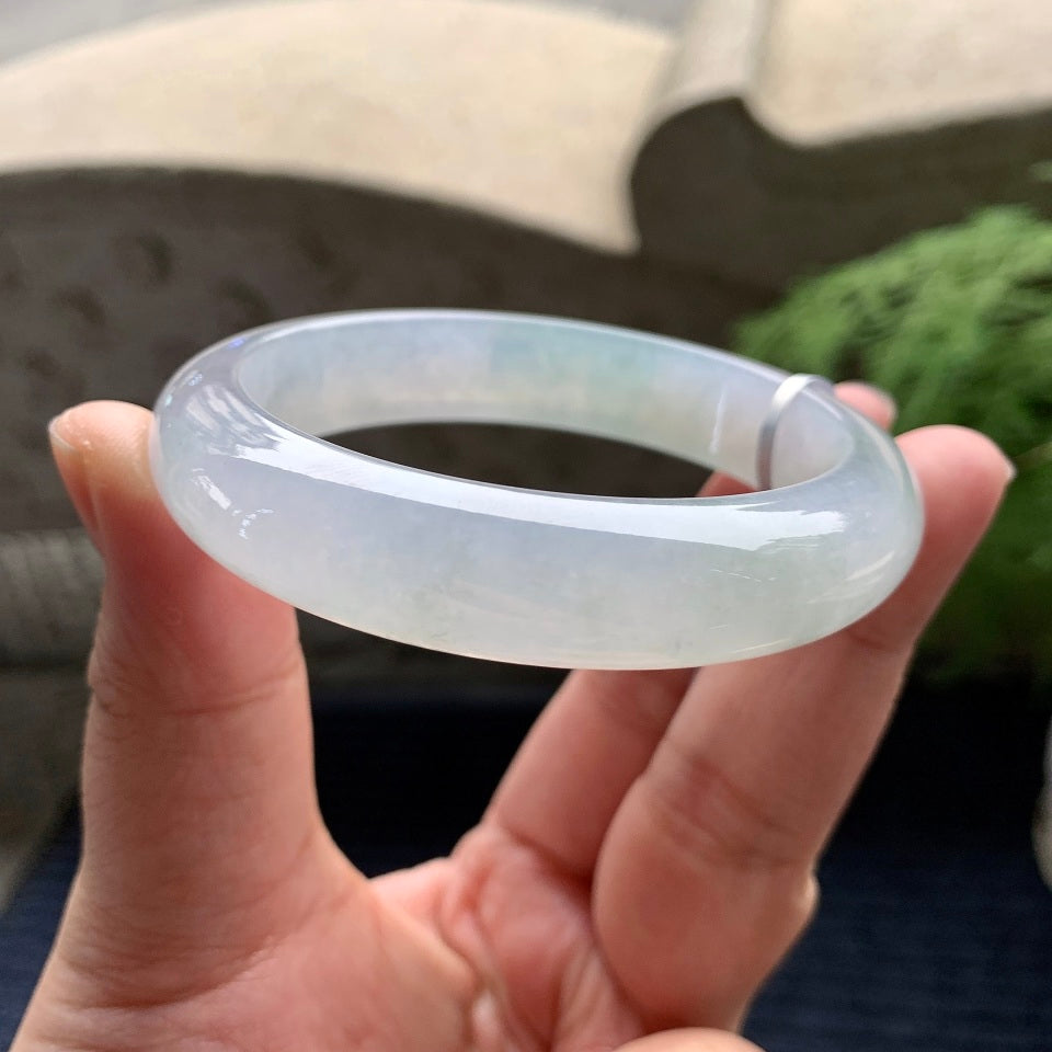 糯冰种淡晴底平安镯（57mm）（yc093399）