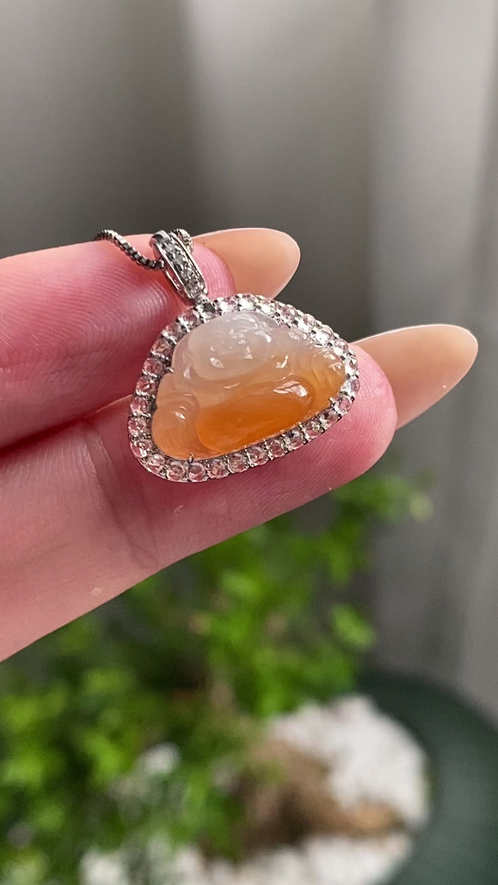 18k金钻镶冰种黄翡佛公吊坠（yc204876）