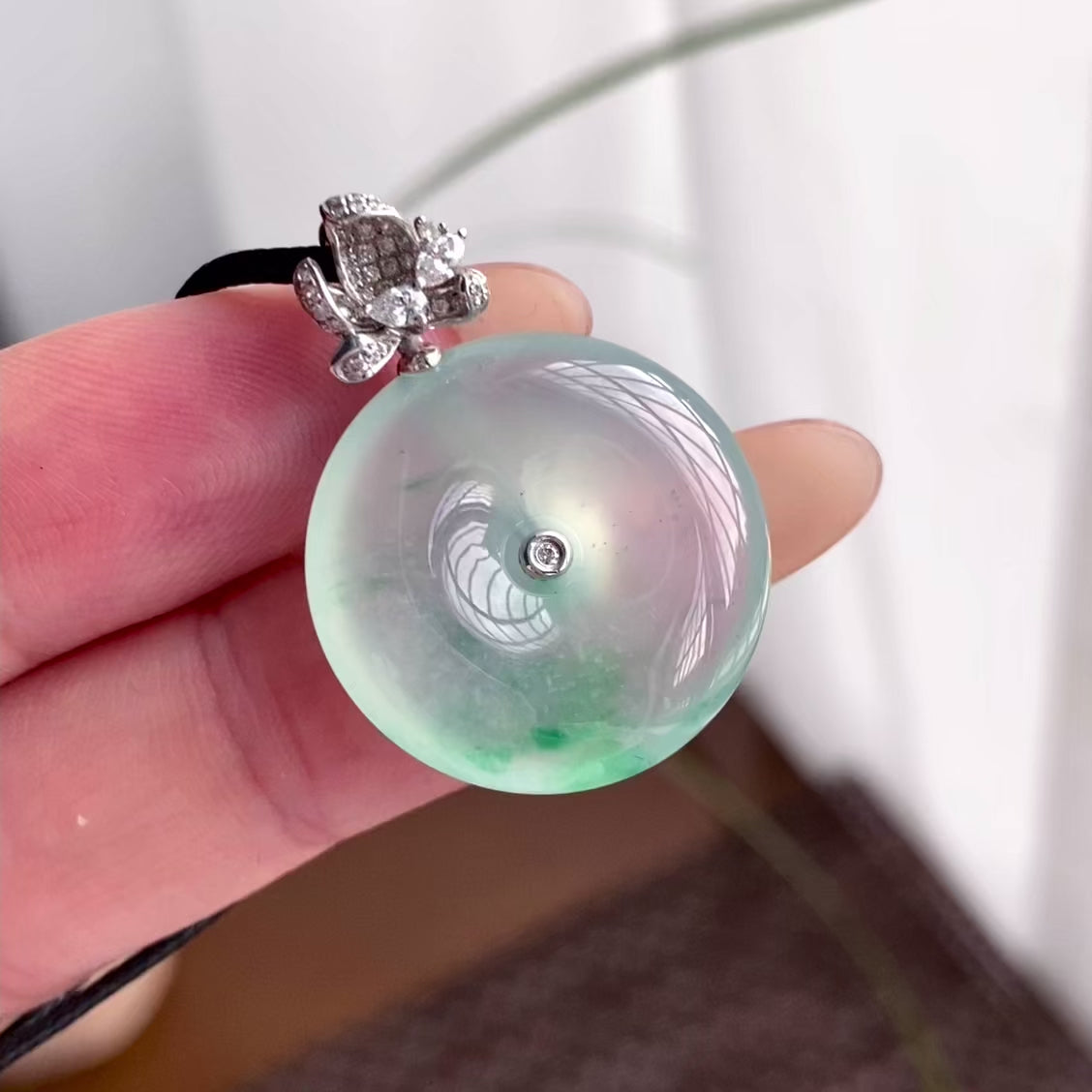 18k金钻镶冰种飘花平安扣吊坠（yc250329）