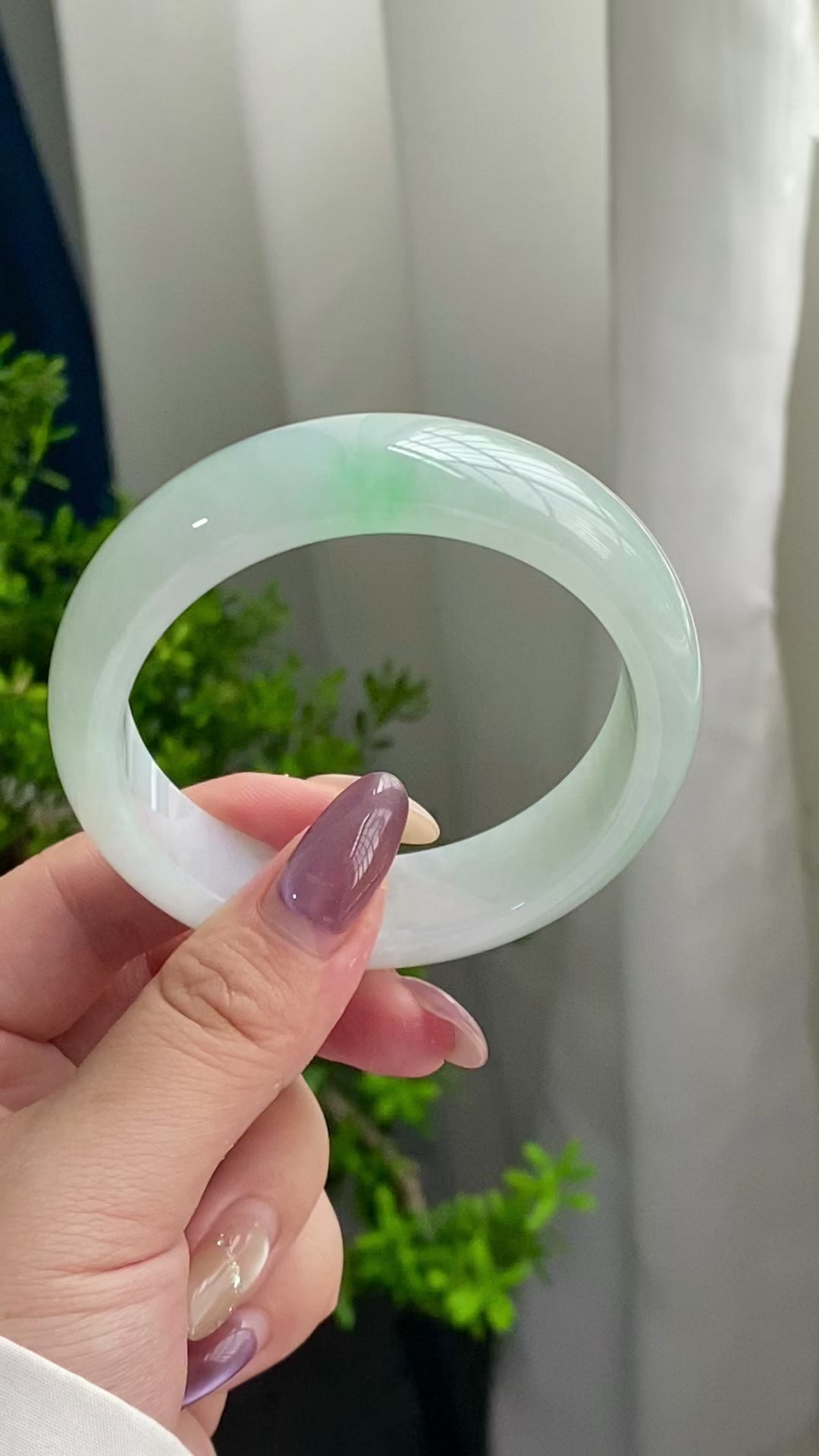 细糯种晴底飘花平安镯（57圈）（yc201910）