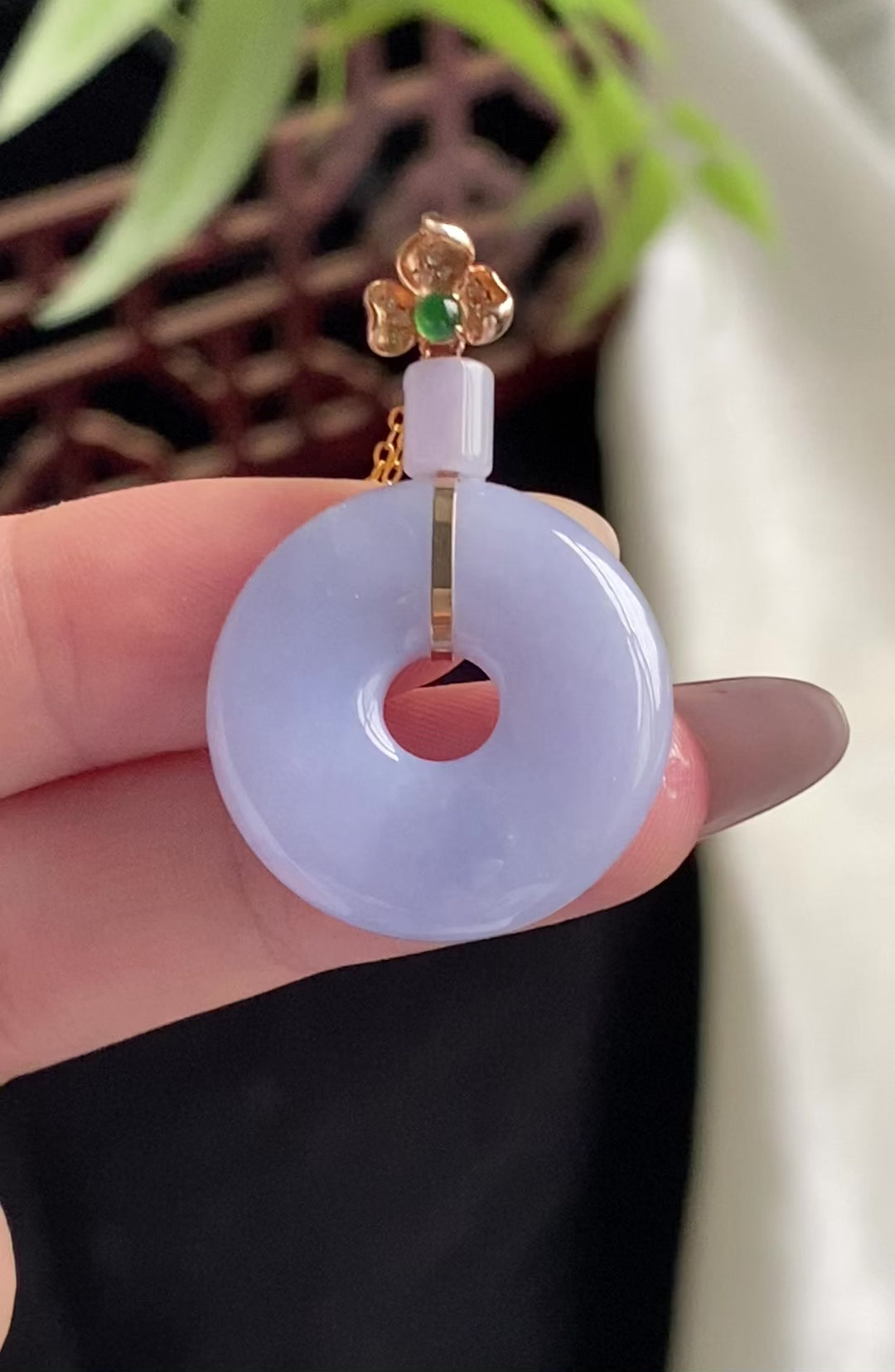 18k金钻镶细糯种紫罗兰甜甜圈吊坠（yc197327）