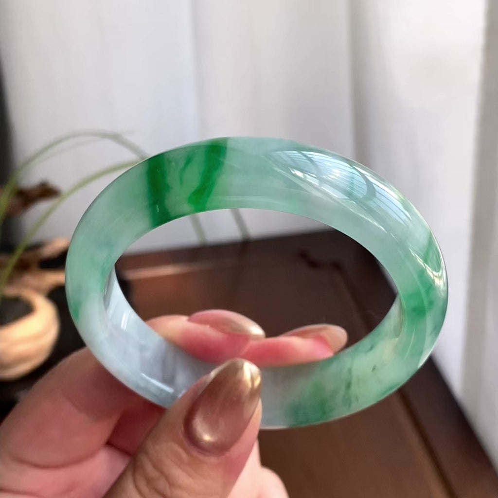 冰种辣绿色花平安镯（52圈）（yc259111）