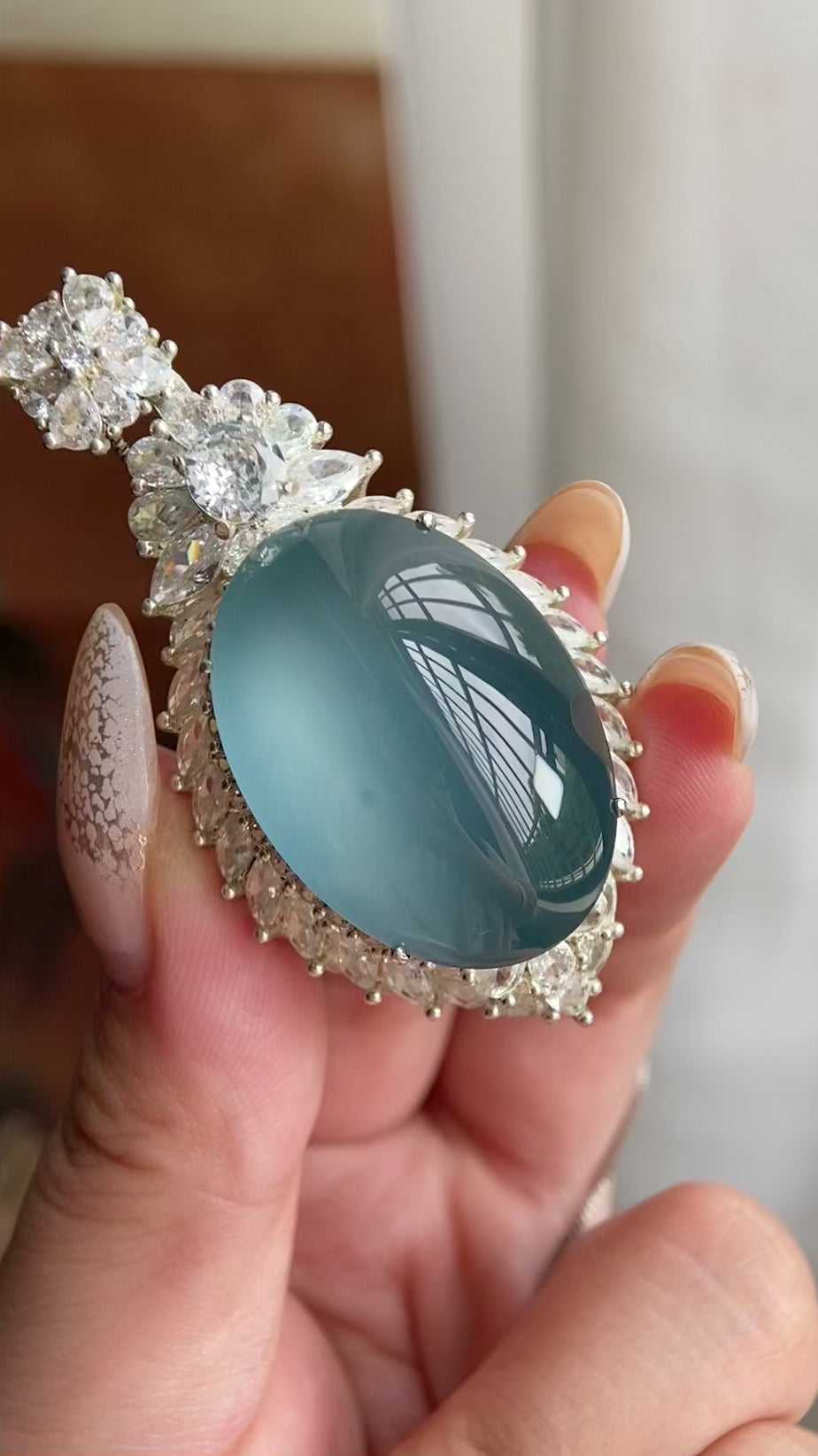 高冰种蓝底椭圆大蛋面吊坠裸石（yc223721）