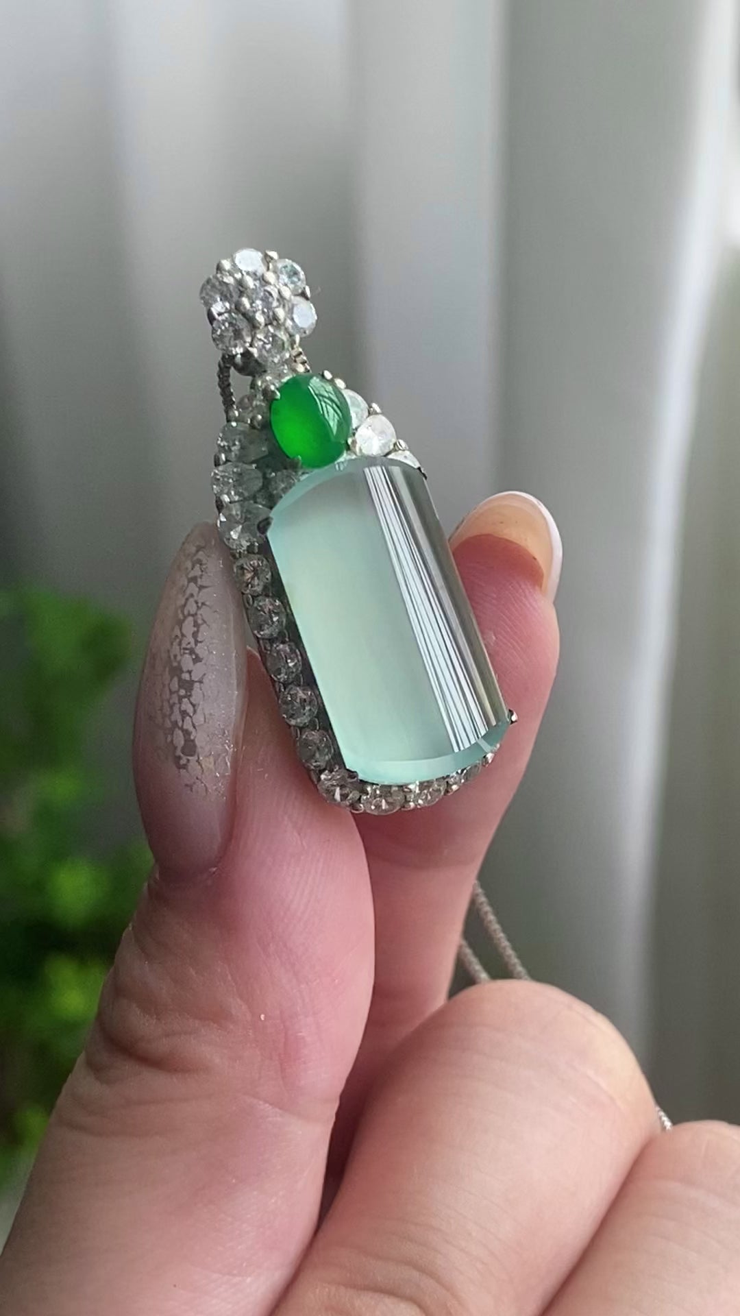 高冰种晴底无事牌裸石（yc206234）