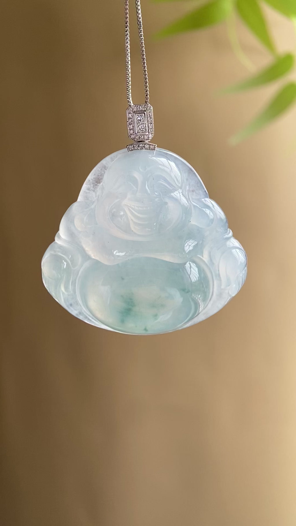 18k金钻镶冰种飘花佛公吊坠（yc207505）