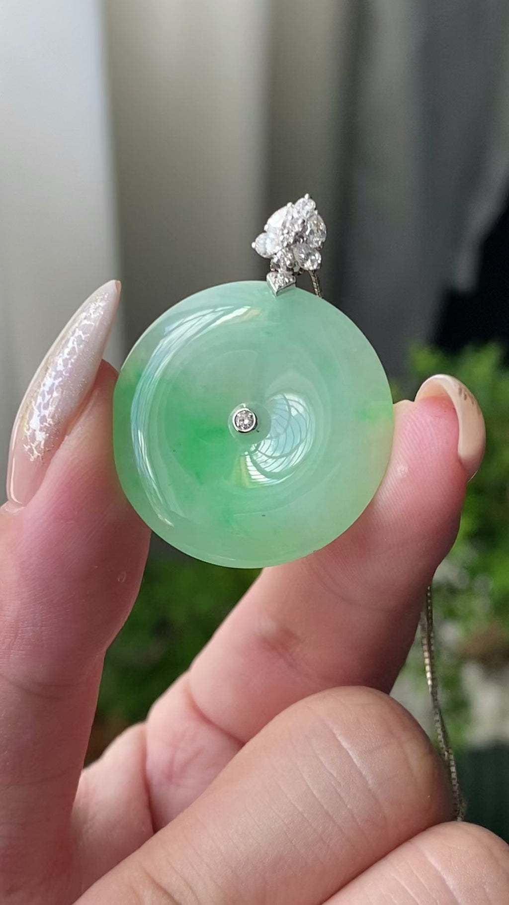 18k金钻镶细糯种飘花平安扣吊坠（yc206560）