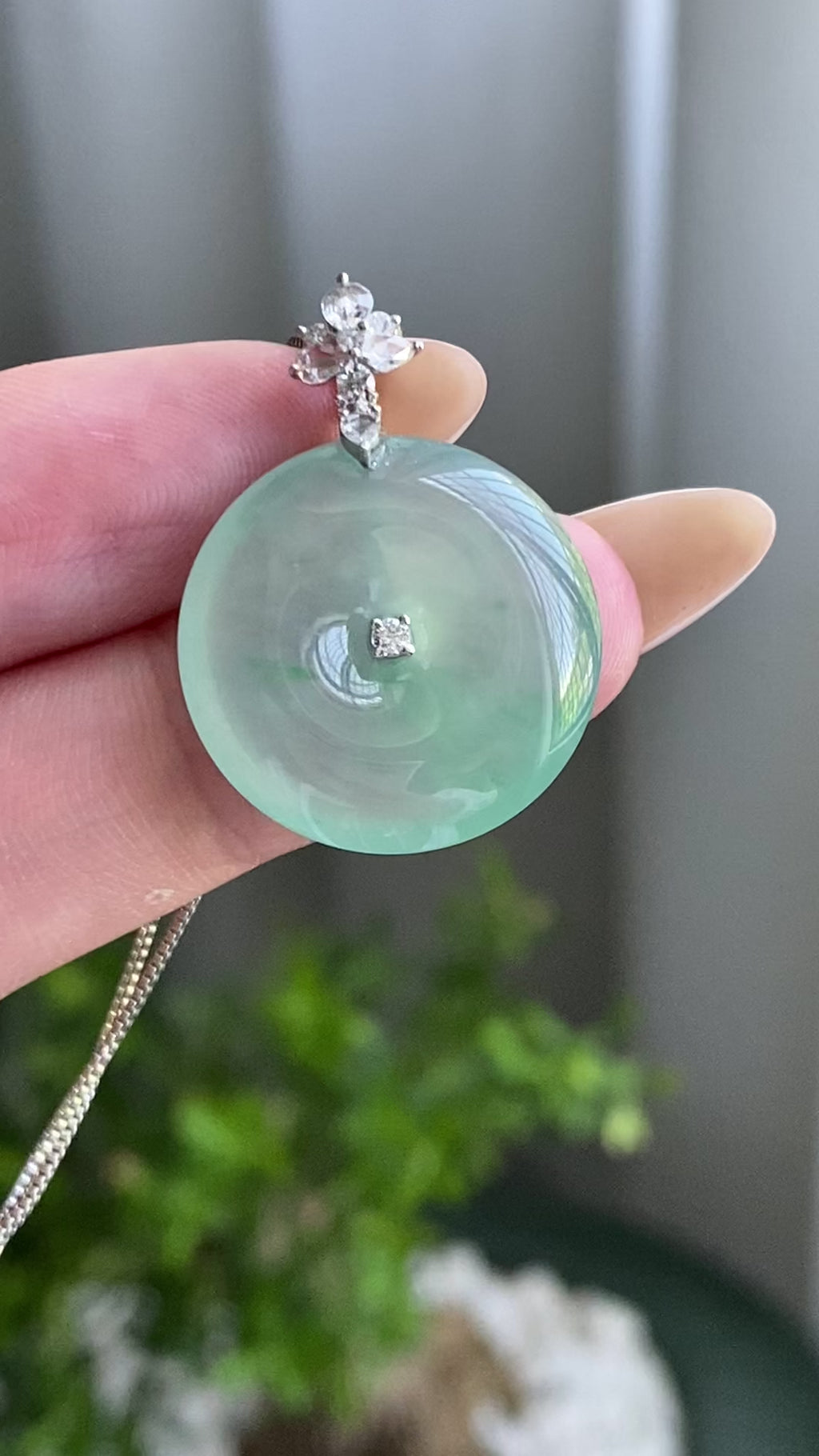 18k金钻镶冰种飘花平安扣吊坠（yc205097）